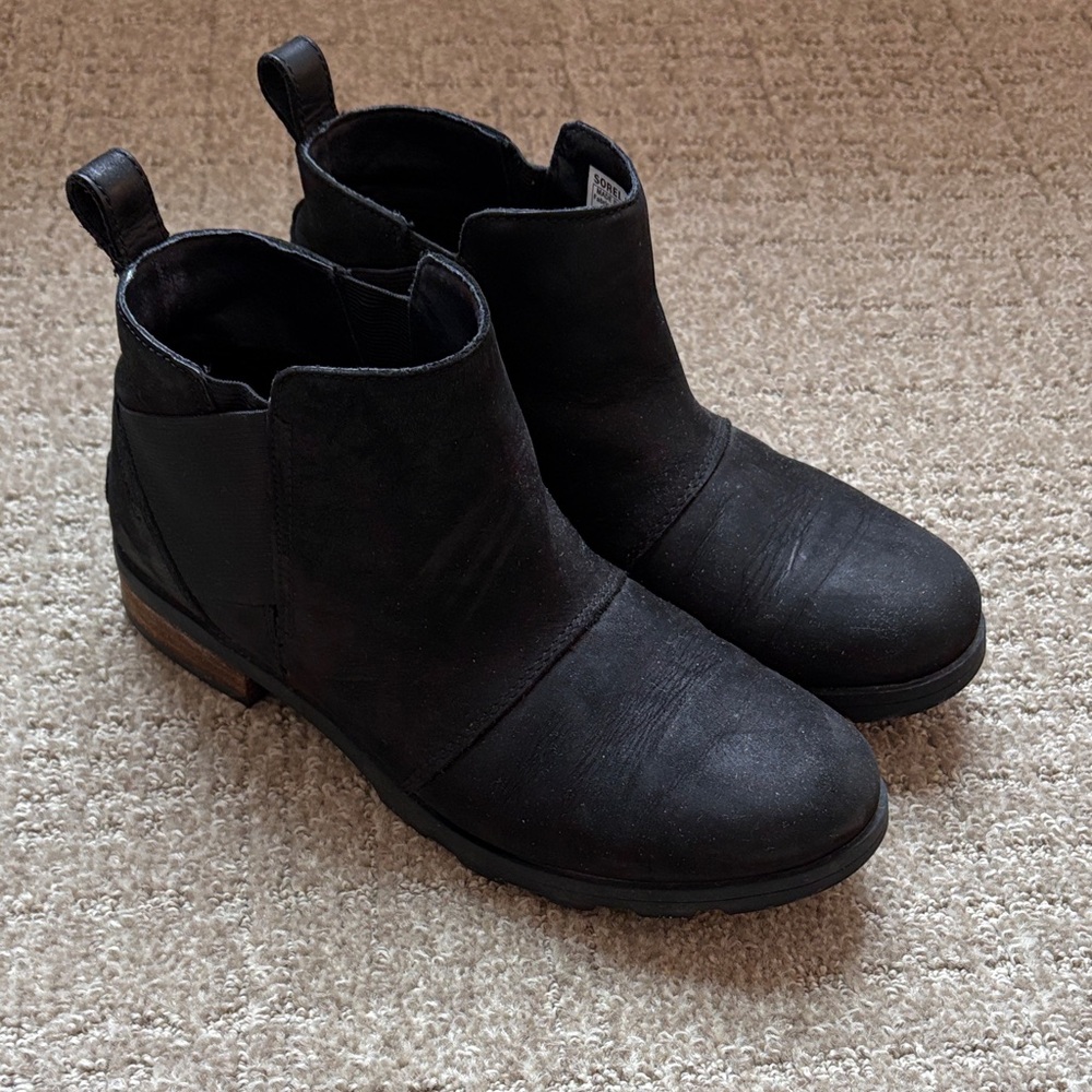 Women’s Sorel Classic Black Ankle Boots